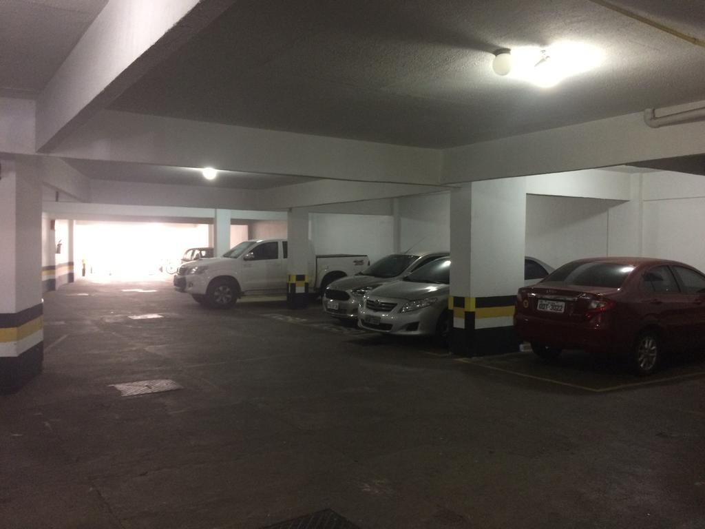 Apart Quartier Latin Hotel Витория Экстерьер фото