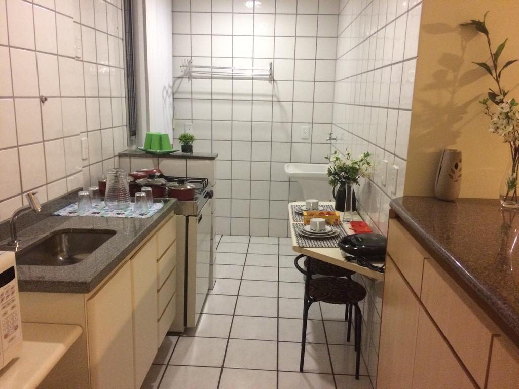Apart Quartier Latin Hotel Витория Экстерьер фото