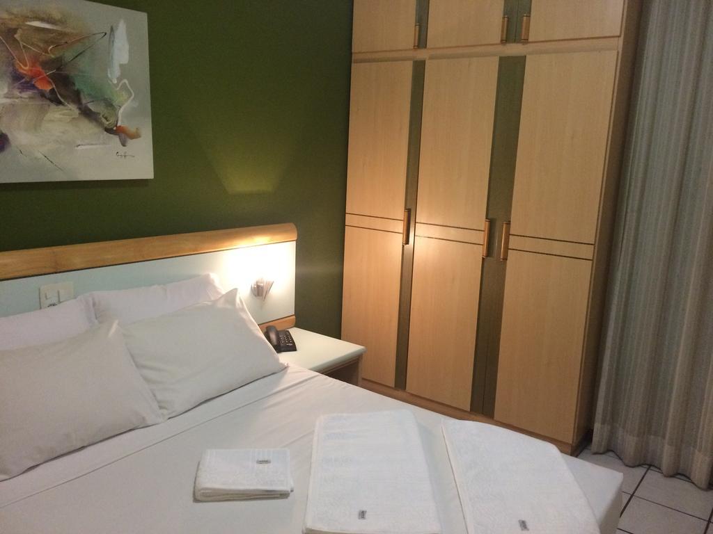 Apart Quartier Latin Hotel Витория Экстерьер фото
