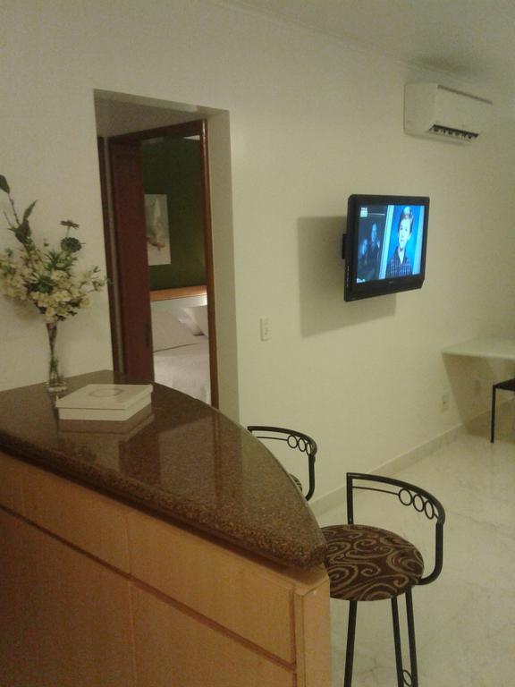 Apart Quartier Latin Hotel Витория Экстерьер фото