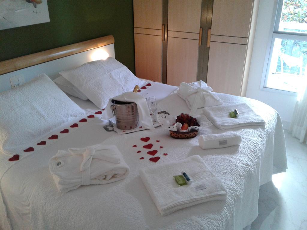 Apart Quartier Latin Hotel Витория Экстерьер фото