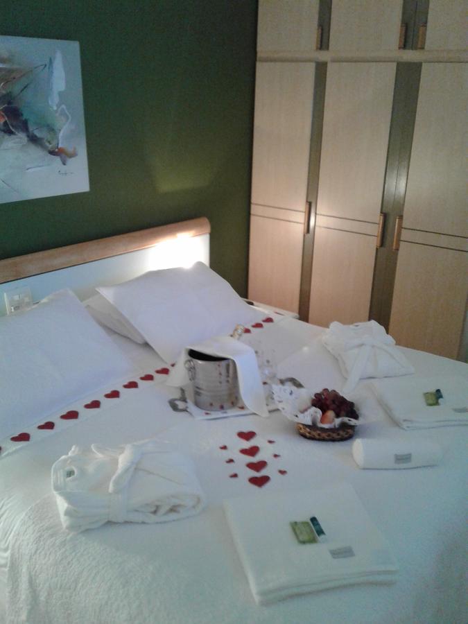 Apart Quartier Latin Hotel Витория Экстерьер фото