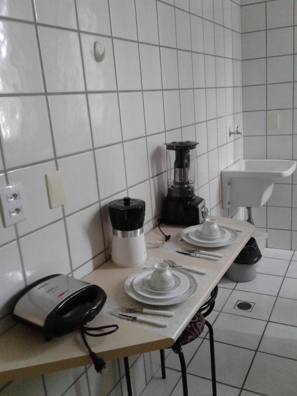 Apart Quartier Latin Hotel Витория Экстерьер фото