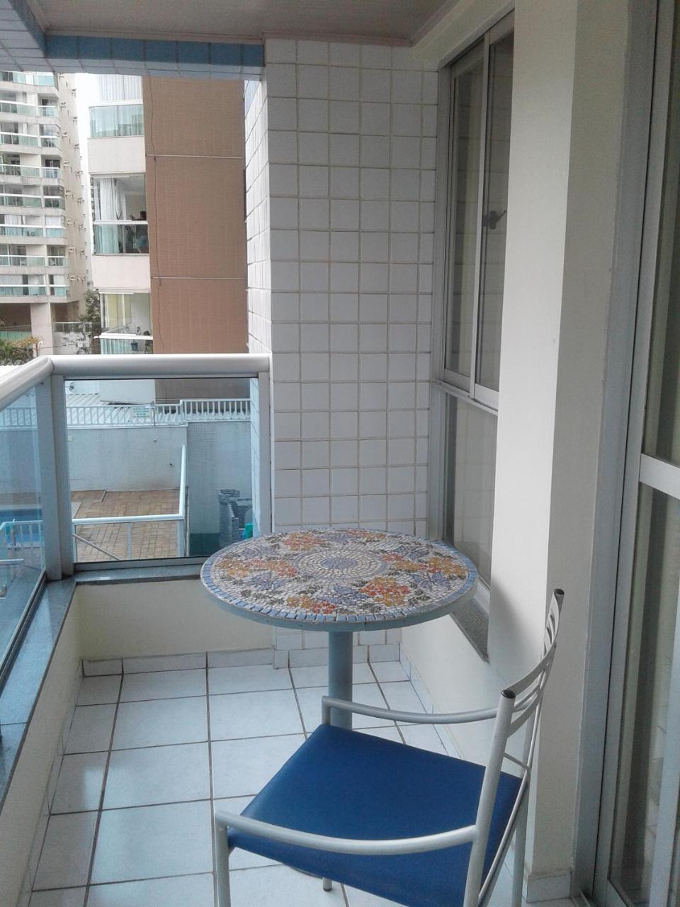 Apart Quartier Latin Hotel Витория Экстерьер фото